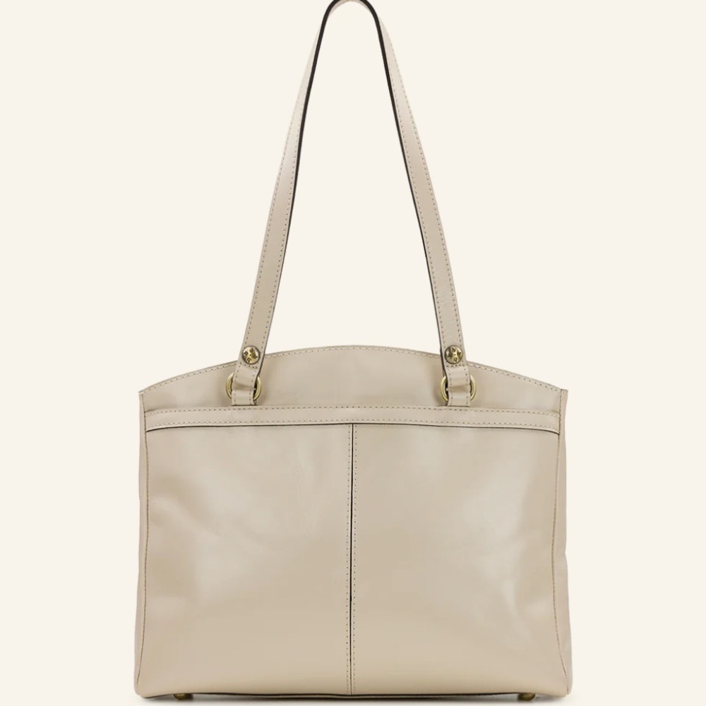 Patricia Nash Leather Handbag Poppy Tote
Aegean Blooms Spot Print Chalk White - Picture 4 of 15
